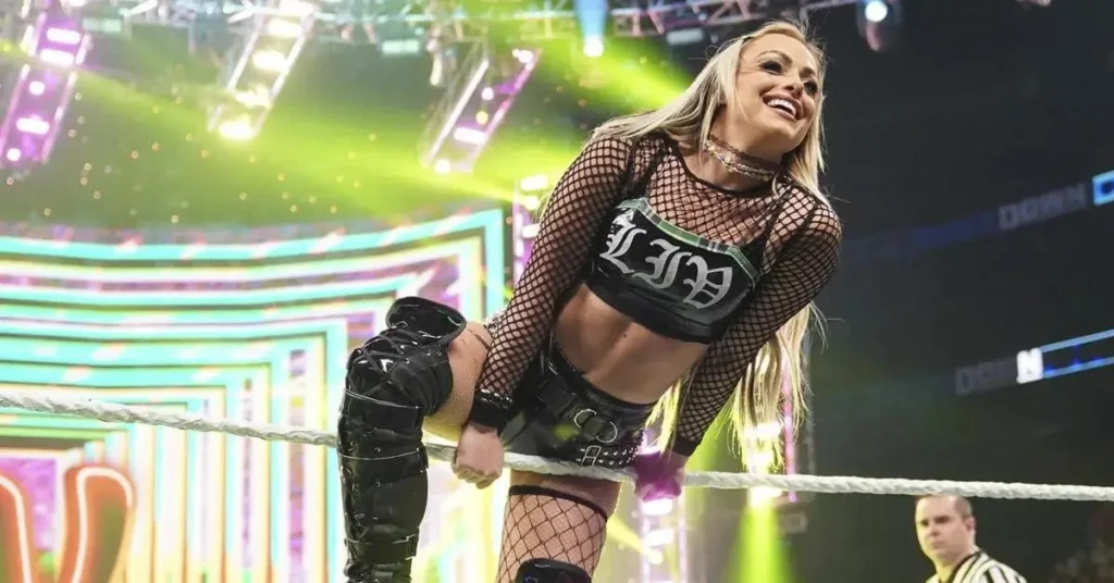 20 Greatest WWE Female Wrestlers of All Time 2 liv morgan gear