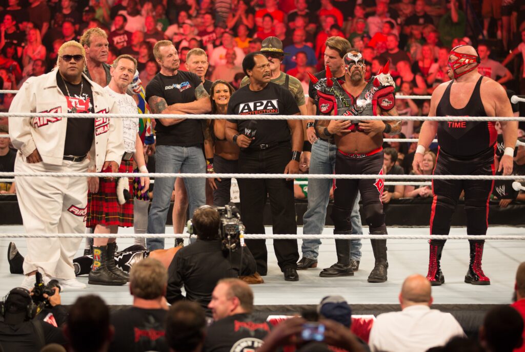 The Death of Drama: How No-Selling is Killing WWE's Magic (And Why Fans Should Be Worried) 5 Why “No-Selling” Could Be Ruining WWE for Fans