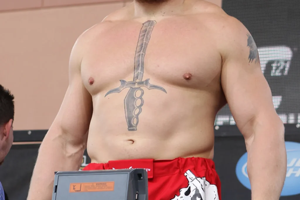 10 WWE Stars Who Overcame Huge Health Battles to Wrestle Again 7 Brock Lesnar: Overcoming Diverticulitis