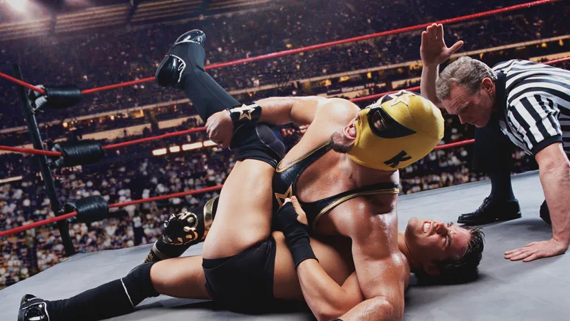 10 Epic Matches WWE Fans Say You Must Watch 9 Razor Ramon vs. Shawn Michaels - WrestleMania X (1994)