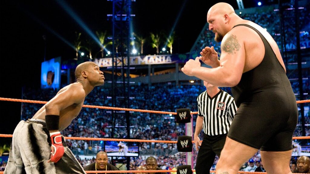 Surprising WWE Guest Appearances You Totally Forgot About 9 Floyd Mayweather's Big Show Showdown